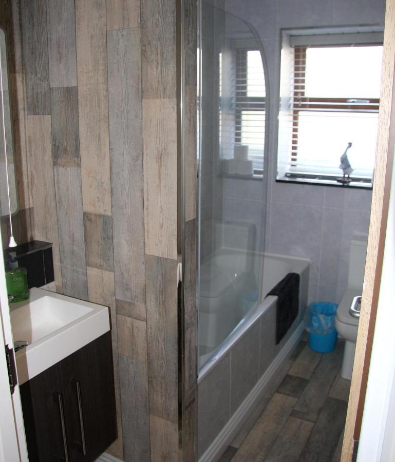 بورتراش Ulsterapartments المظهر الخارجي الصورة